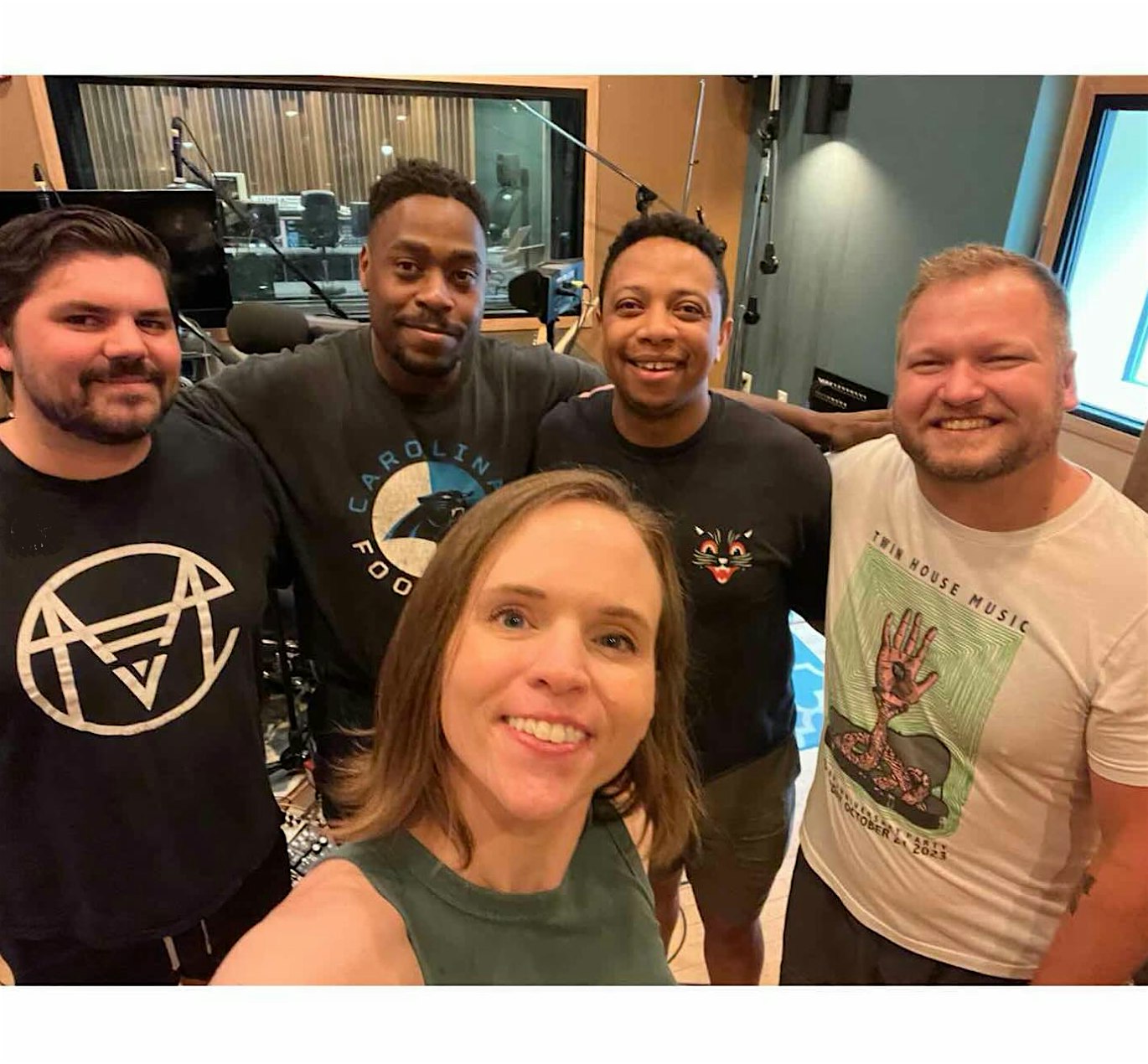 Cave Shine | Modern Moxie | Redwood Sleeper